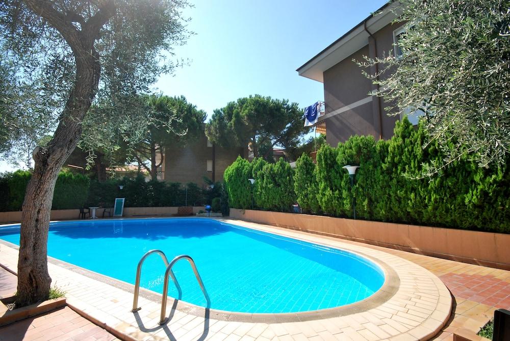 Residence Orchidea Diano Marina Exteriör bild